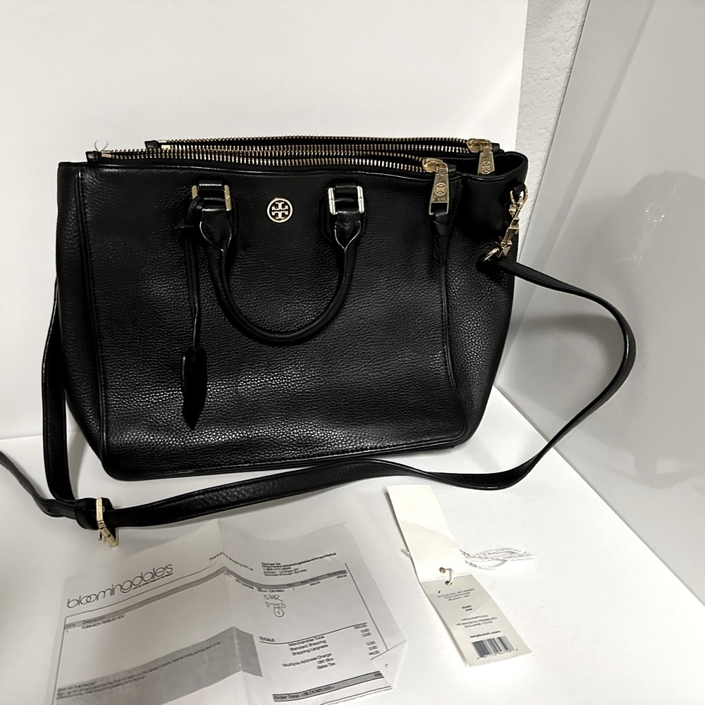 Tory Burch Pebbled Robinson Square Tote